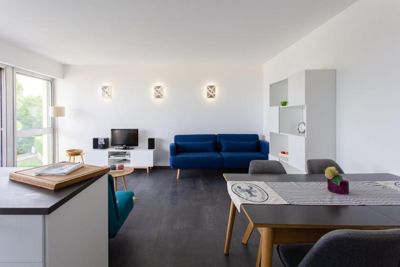 Villeneuve Des Anges 卢贝新城 外观 照片